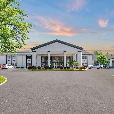 Days Inn By Wyndham Erie Kearsarge Exteriör bild